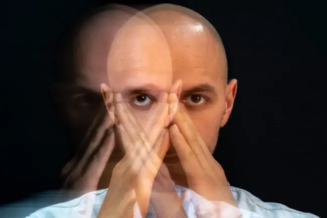 Syndrome de l’imposteur : comment réussir sa reconversion ?